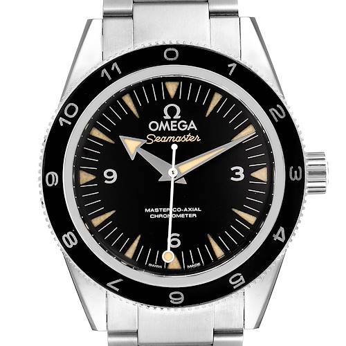 The image shows a front view of an Omega Seamaster 233.32.41.21.01.001 Men's Stainless Steel Black Dial 233.32.41.21.01.001 Men's Stainless Steel Black Dial watch, highlighting its black dial, bezel, and stainless steel bracelet.