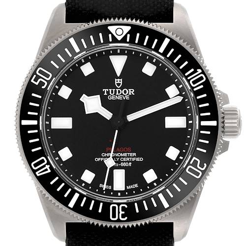 This image shows the Tudor Pelagos M25717N-0001 Men's Titanium Black Dial M25717N-0001 Men's Titanium Black Dial watch from a top view, highlighting its dial, bezel, and crown.