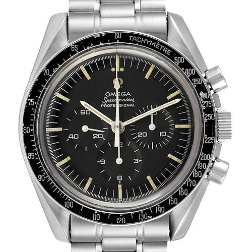 This image shows a front view of the Omega Speedmaster 145.022 Men's Stainless Steel Black Dial 145.022 Men's Stainless Steel Black Dial Professional watch, highlighting its face, bezel, and bracelet.