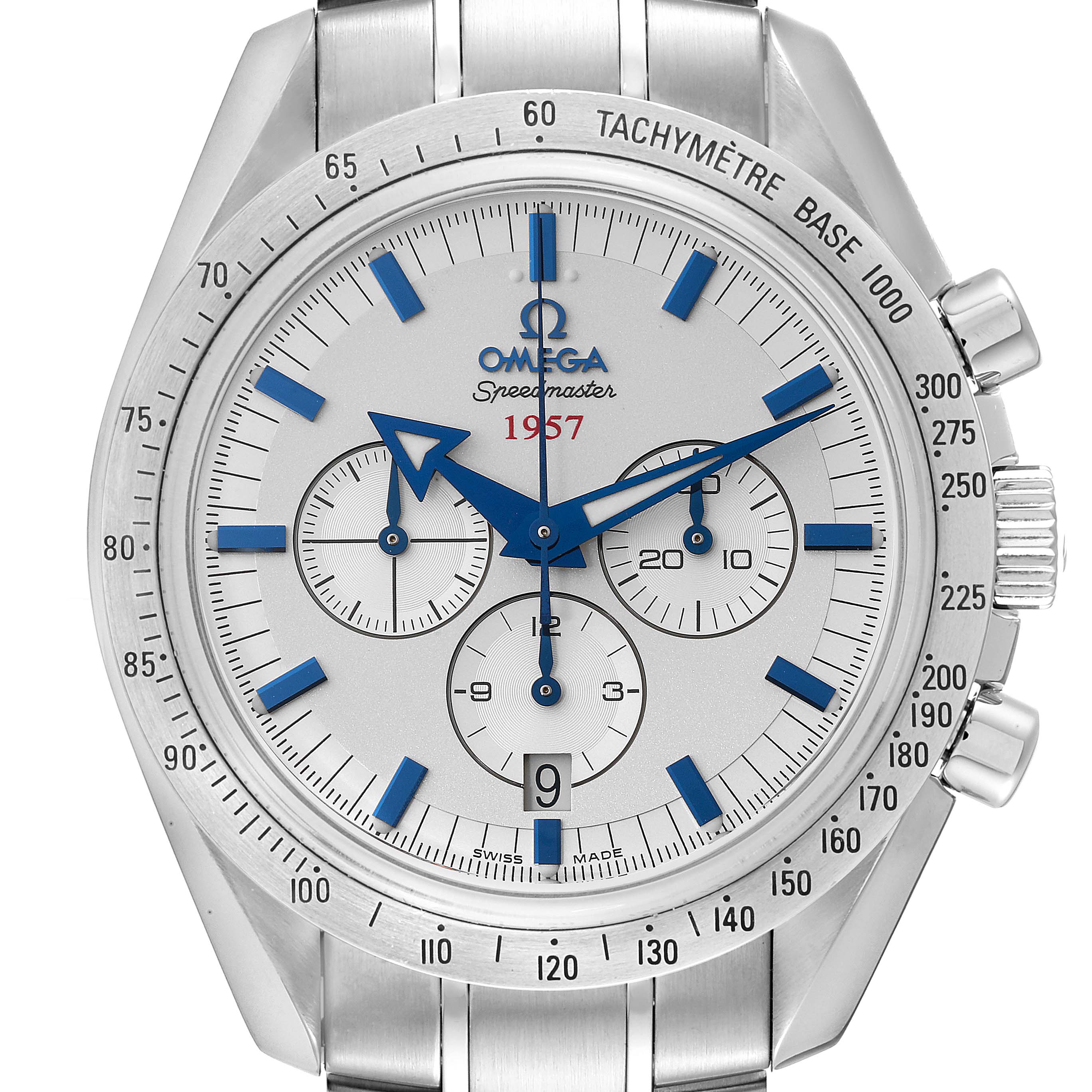 The image shows a front view of the Omega Speedmaster 321.10.42.50.02.001 Men's Stainless Steel Silver Dial 321.10.42.50.02.001 Men's Stainless Steel Silver Dial watch displaying its chronograph dials, bezel, and crown.