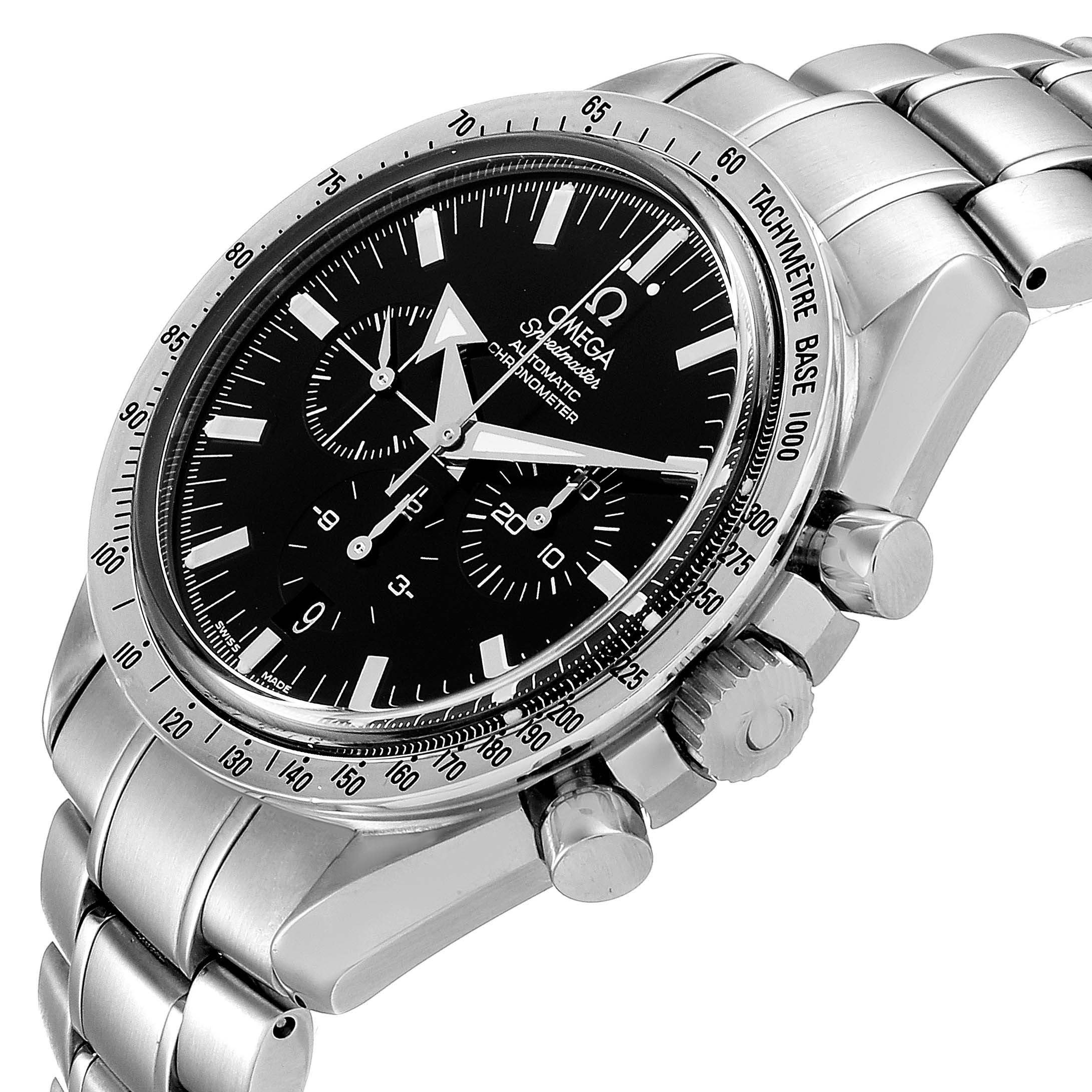 The image shows an Omega Speedmaster 3551.50.00 Men's Stainless Steel Black Dial 3551.50.00 Men's Stainless Steel Black Dial watch at a 7 o'clock angle, detailing the bezel, dial, and stainless steel bracelet.