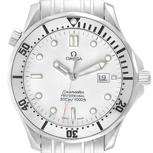 The image shows a front view of the Omega Seamaster 2542.20.00 Men's Stainless Steel White Dial 2542.20.00 Men's Stainless Steel White Dial watch, highlighting the dial, bezel, and crown.