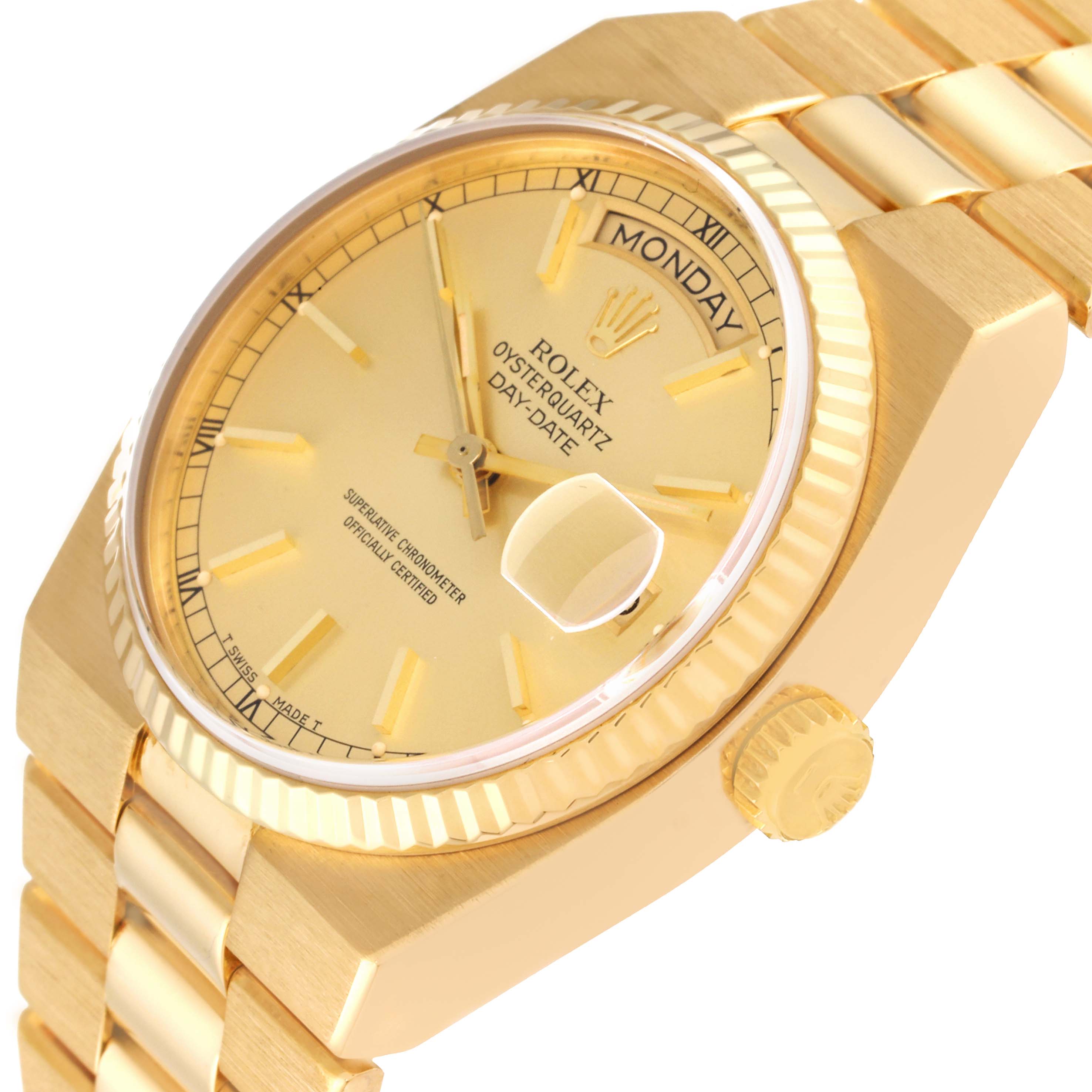 The image shows the dial, bezel, crown, and part of the bracelet of the Rolex Oysterquartz 19018 Men's Yellow Gold Champagne Dial 19018 Men's Yellow Gold Champagne Dial model from a front-side angle.