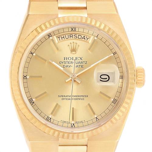 The image shows a front view of the Rolex Oysterquartz 19018 Men's Yellow Gold Champagne Dial 19018 Men's Yellow Gold Champagne Dial Day-Date watch, highlighting the dial, hands, bezel, and crown.