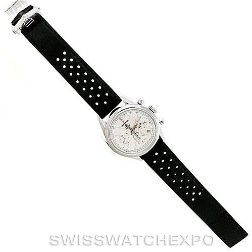 The image shows an overhead view of the Tag Heuer Classic model watch, displaying its full strap, watch face, and side buttons.