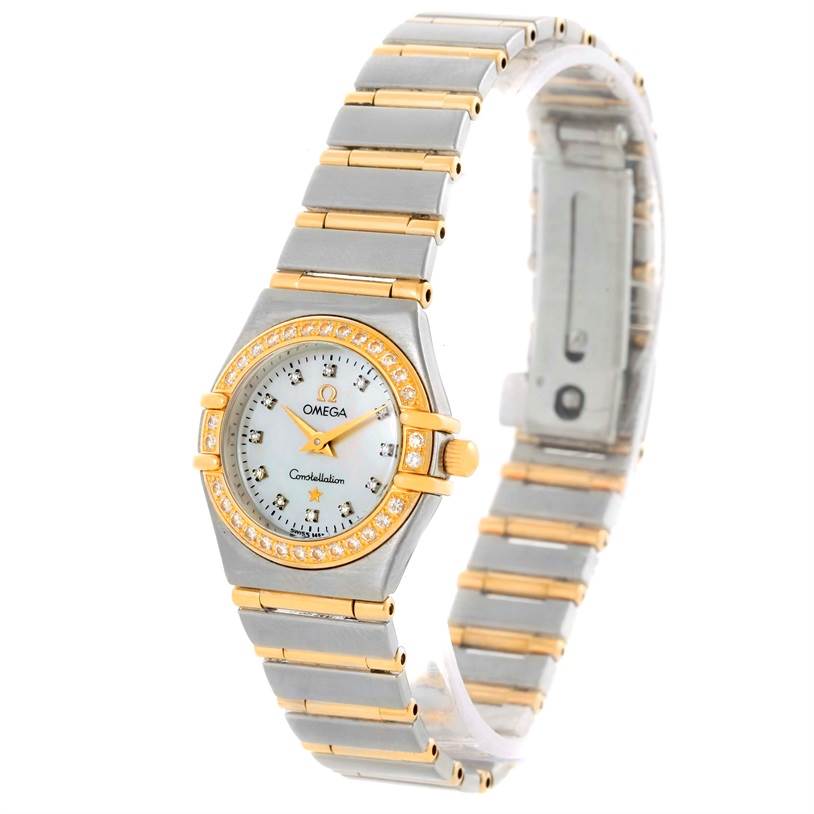 The image shows the Omega 1267.75.00 Women's Steel and Gold (two tone) Mother of Pearl Dial 1267.75.00 Women's Steel and Gold (two tone) Mother of Pearl Dial Constellation My Choice Mini Steel Gold Diamond Watch 1267.75.00 from a side angle highlighting the band and watch face.