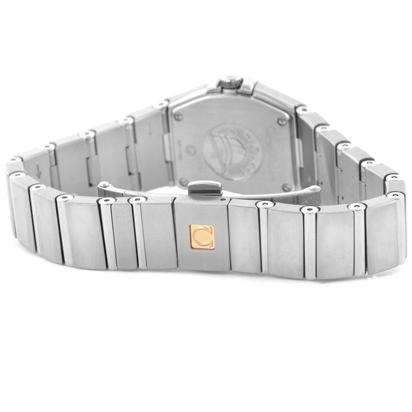 This image shows the bracelet and closed clasp of the Omega 123.15.27.60.55.002 Women's Stainless Steel Mother of Pearl Dial 123.15.27.60.55.002 Women's Stainless Steel Mother of Pearl Dial Constellation 27mm Diamond Ladies Watch 123.15.27.60.55.002.