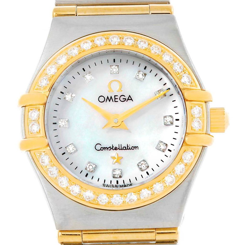 The image shows a frontal view of the Omega 1267.75.00 Women's Steel and Gold (two tone) Mother of Pearl Dial 1267.75.00 Women's Steel and Gold (two tone) Mother of Pearl Dial Constellation My Choice Mini Steel Gold Diamond Watch 1267.75.00.