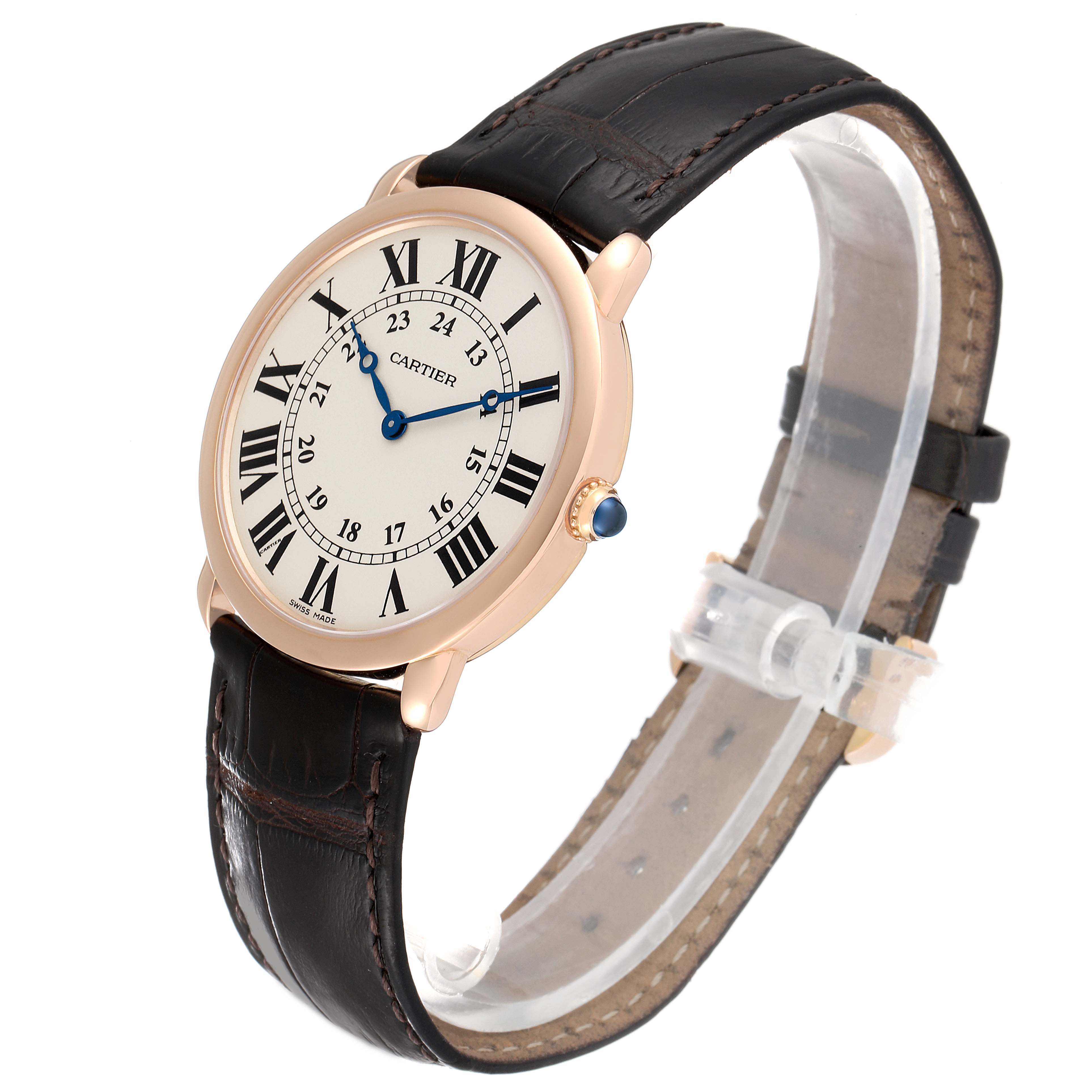 The image shows a Cartier Ronde W6800251 Men's Rose Gold Silver Dial W6800251 Men's Rose Gold Silver Dial watch at a front-side angle, displaying its face, Roman numerals, and leather strap.