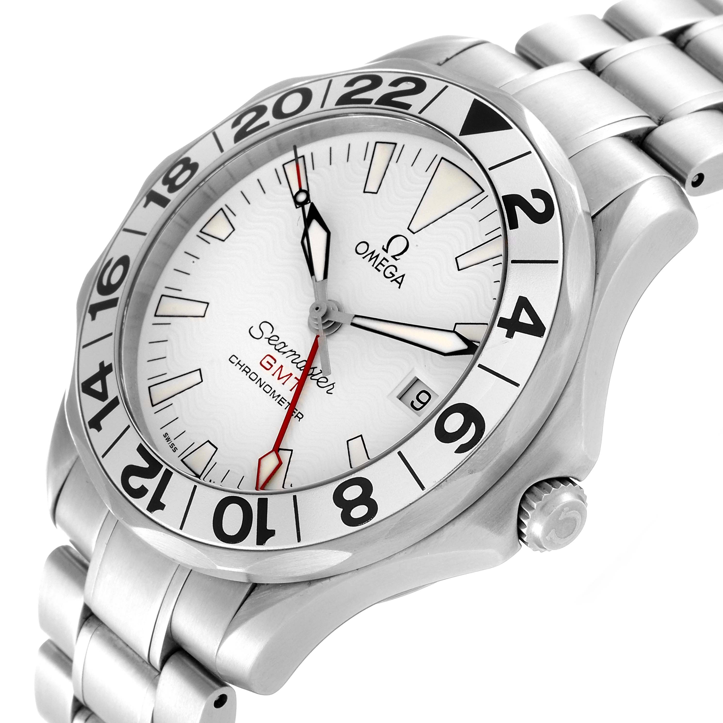 The Omega Seamaster 2538.20.00 Men's Stainless Steel White Dial 2538.20.00 Men's Stainless Steel White Dial watch is shown at an angle highlighting the bezel, dial, and part of the bracelet.