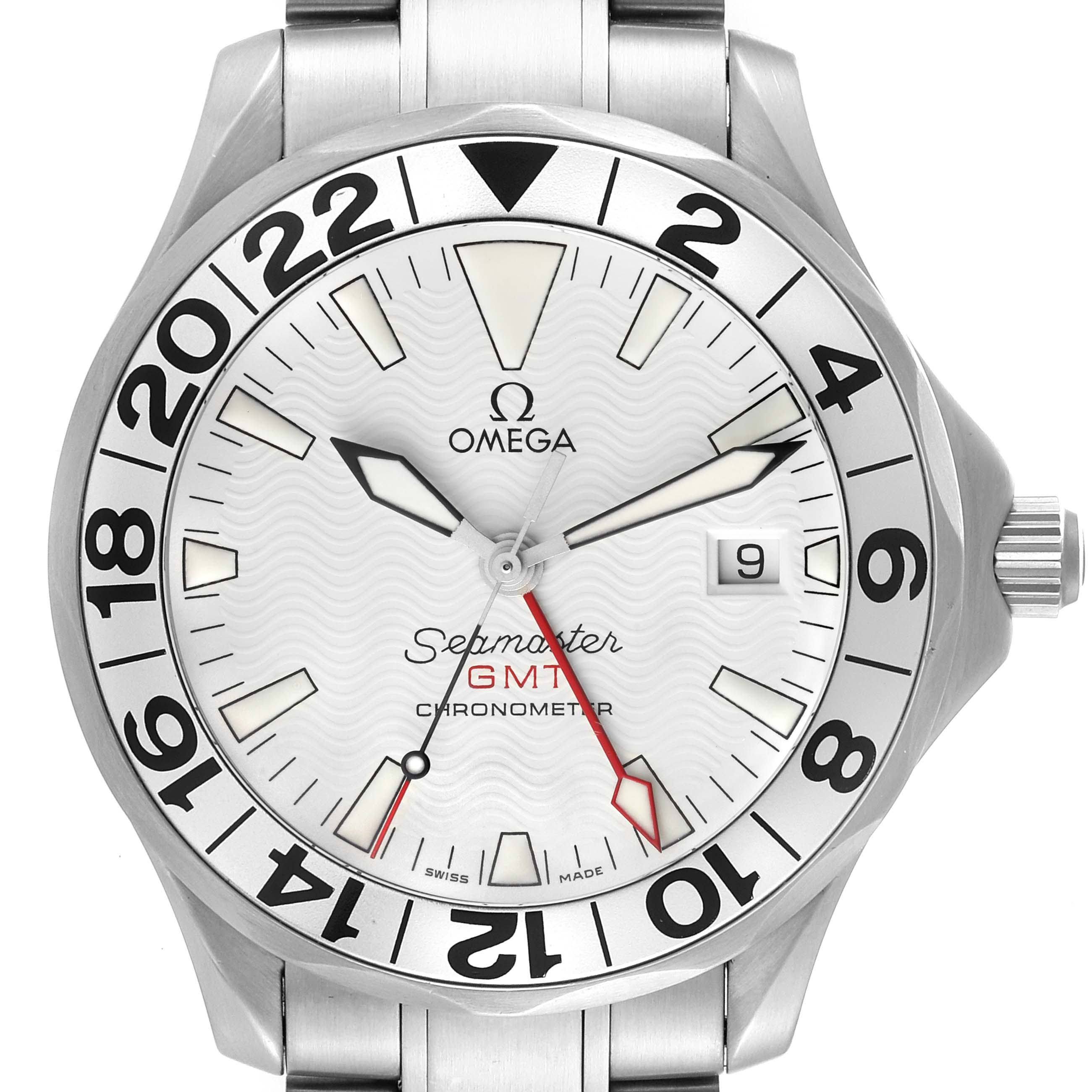 This image shows a front view of the Omega Seamaster 2538.20.00 Men's Stainless Steel White Dial 2538.20.00 Men's Stainless Steel White Dial GMT Chronometer watch, highlighting the dial, bezel, hands, and strap.