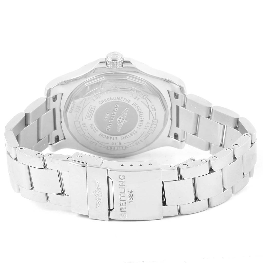 This image shows the back case and stainless steel bracelet of a Breitling Avenger A32390 Men's Stainless Steel Black Dial A32390 Men's Stainless Steel Black Dial watch.