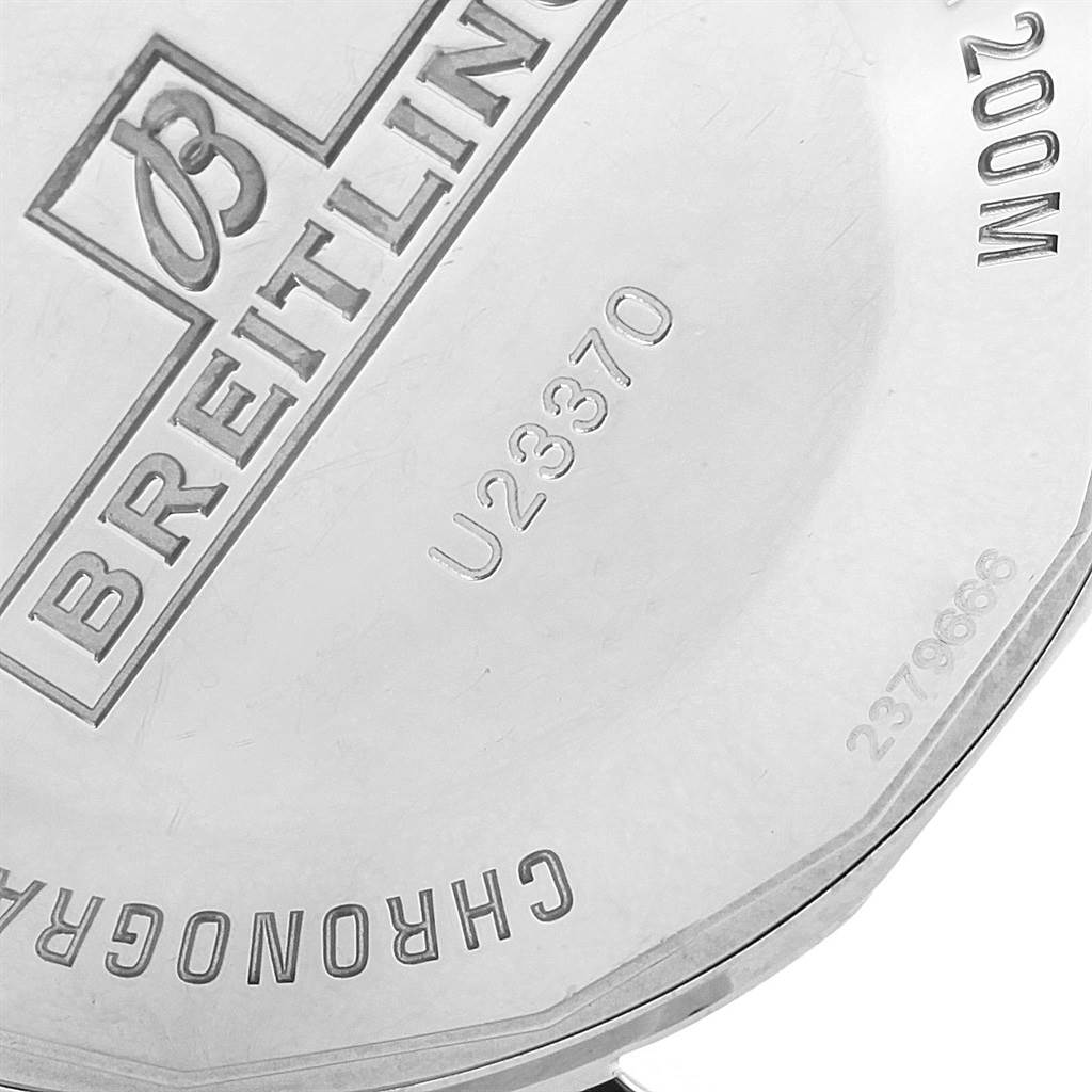 The image shows the case back of a Breitling Superocean U2337012/BB81-435X Men's Stainless Steel Black Dial U2337012/BB81-435X Men's Stainless Steel Black Dial watch, displaying the brand logo and model number.