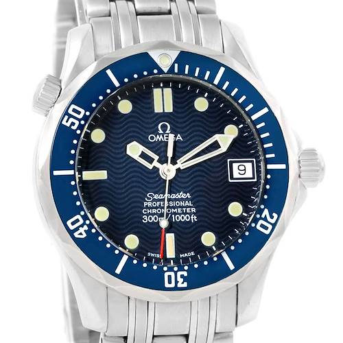 The image shows the front view of an Omega Seamaster 2551.80.00 Men's Stainless Steel Blue Dial 2551.80.00 Men's Stainless Steel Blue Dial watch, highlighting its dial, bezel, and part of the bracelet.