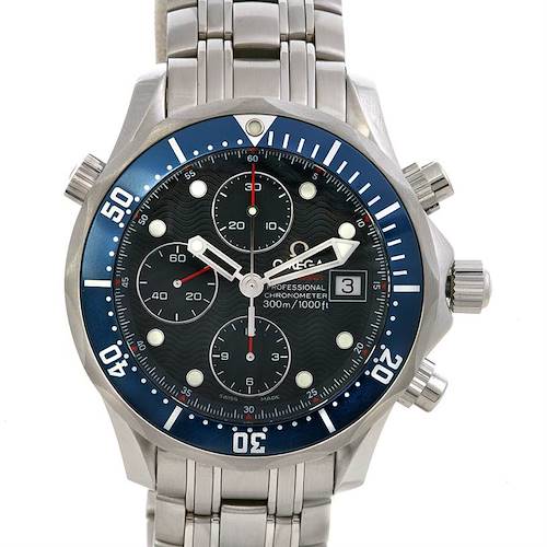 The Omega Seamaster 22258000 OR 2225.   80.   00 Men's Stainless Steel Blue Dial 22258000 OR 2225.   80.   00 Men's Stainless Steel Blue Dial watch is shown from the front, displaying the dial, bezel, chronograph sub-dials, and part of the bracelet.