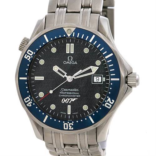 This image shows the front face of the Omega Seamaster OMEGA SEAMASTER JAMES BOND LIMITED EDITION GUN LOGO Men's Stainless Steel Blue Dial Omega Seamaster OMEGA SEAMASTER JAMES BOND LIMITED EDITION GUN LOGO Men's Stainless Steel Blue Dial JAMES BOND LIMITED EDITION GUN LOGO Men's Stainless Steel Blue Dial watch including its bezel, dial, hands, and part of the bracelet.