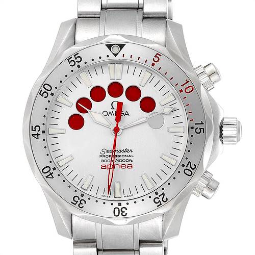 The image shows the front face and bracelet of an Omega Seamaster 2595.30.00 Men's Stainless Steel Silver Dial 2595.30.00 Men's Stainless Steel Silver Dial Professional Apnea watch.