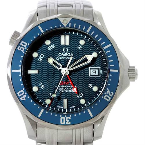 The image shows the front view of an Omega Seamaster 2535.80.00 Men's Stainless Steel Blue Dial 2535.80.00 Men's Stainless Steel Blue Dial watch, displaying the bezel, dial, hands, and date window prominently.