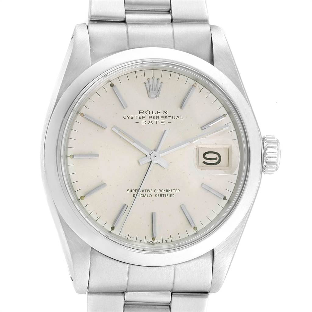 The image shows a frontal view of the Rolex Vintage Collection 1500 Men's Stainless Steel Silver Dial 1500 Men's Stainless Steel Silver Dial Oyster Perpetual Date watch, highlighting the face, dial, and bracelet.