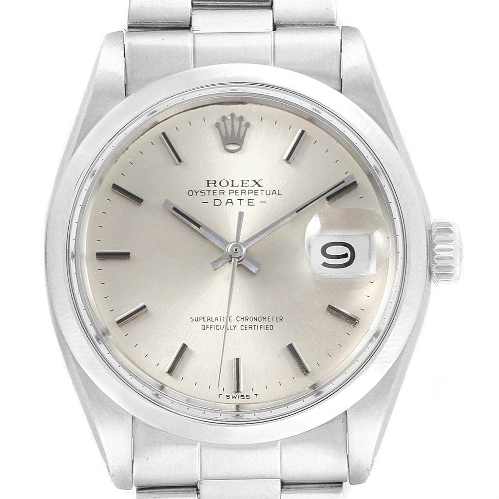 This image shows the face and part of the bracelet of the Rolex Vintage Collection 1500 Men's Stainless Steel Silver Dial 1500 Men's Stainless Steel Silver Dial Oyster Perpetual Date watch at a front angle.