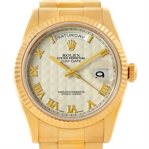 The image shows the front view of a Rolex President 118238 Men's Yellow Gold Beige Dial 118238 Men's Yellow Gold Beige Dial Day-Date watch, displaying the dial, hands, markers, date, and crown.