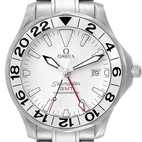The image shows a front view of the Omega Seamaster 2538.20.00 Men's Stainless Steel White Dial 2538.20.00 Men's Stainless Steel White Dial GMT Chronometer watch, displaying its dial, hands, bezel, and part of the bracelet.