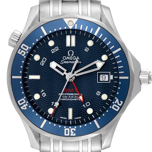 The image shows a front view of the Omega Seamaster 2535.80.00 Men's Stainless Steel Blue Dial 2535.80.00 Men's Stainless Steel Blue Dial watch, highlighting its blue dial, bezel, hands, and date window.