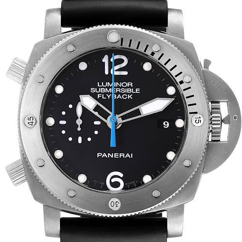 The image shows a front view of the Panerai Luminor Submersible model, displaying the face, bezel, and crown guard.