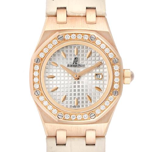 This image shows a front view of an Audemars Piguet Royal Oak 67621OR.ZZ.D010CA.01 Women's Rose Gold Silver Dial 67621OR.ZZ.D010CA.01 Women's Rose Gold Silver Dial watch, featuring its dial, bezel, and crown.