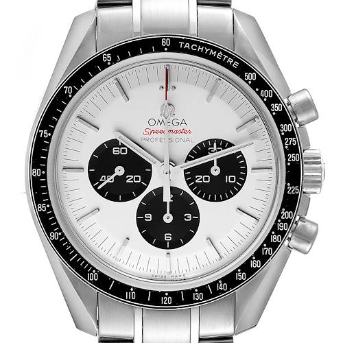 The Omega Speedmaster 522.30.42.30.04.001 Men's Stainless Steel White Dial 522.30.42.30.04.001 Men's Stainless Steel White Dial watch is shown from a top view, highlighting its dial, bezel, subdials, and chronograph pushers.