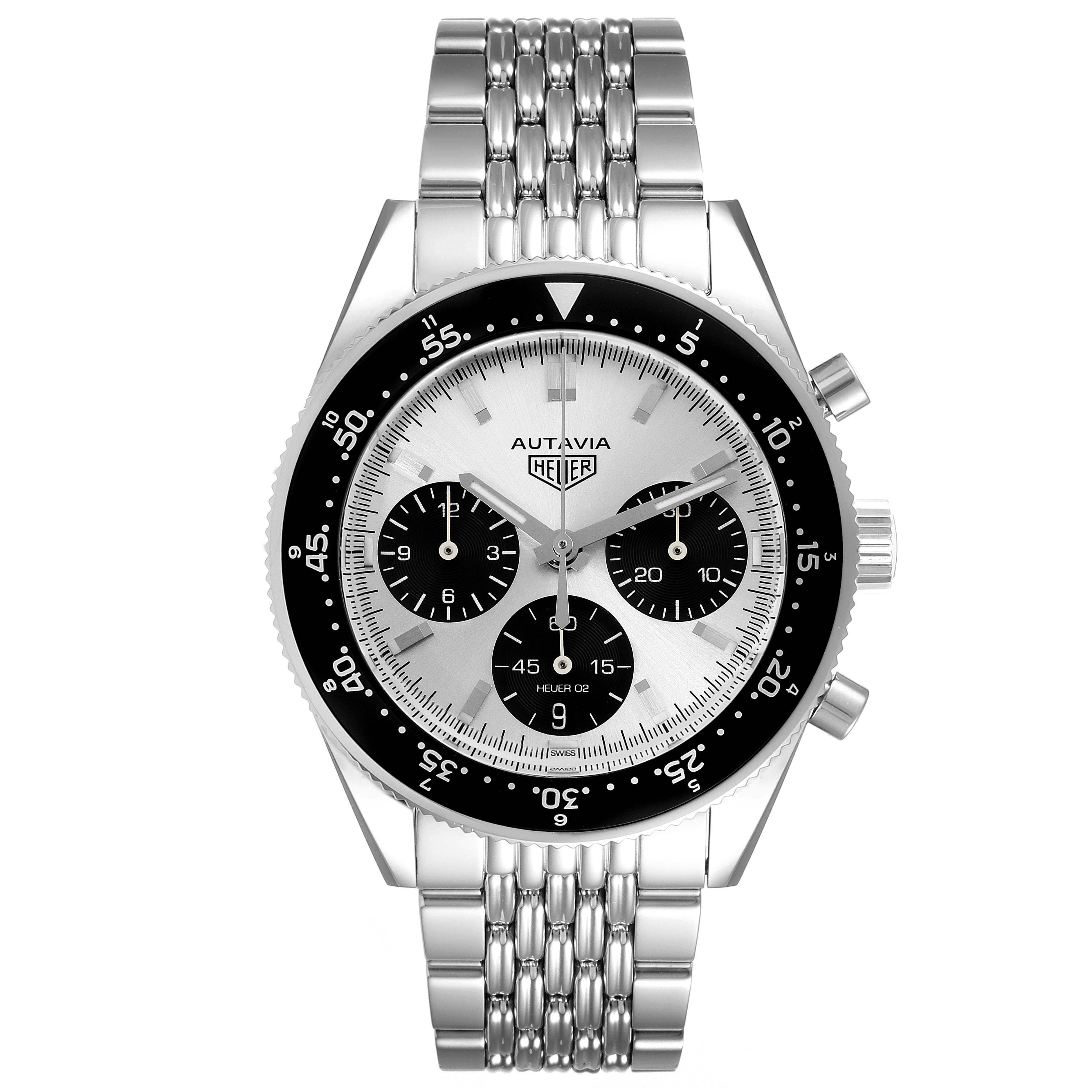 The image shows a frontal view of the Tag Heuer Autavia watch, displaying its dial, bezel, and metal bracelet.