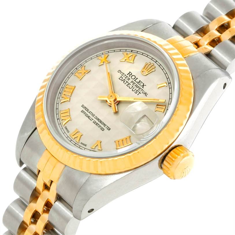 The image shows a close-up view of the Rolex Datejust 69173 Women's Stainless Steel Beige Dial 69173 Women's Stainless Steel Beige Dial watch, highlighting the dial, bezel, and part of the bracelet.