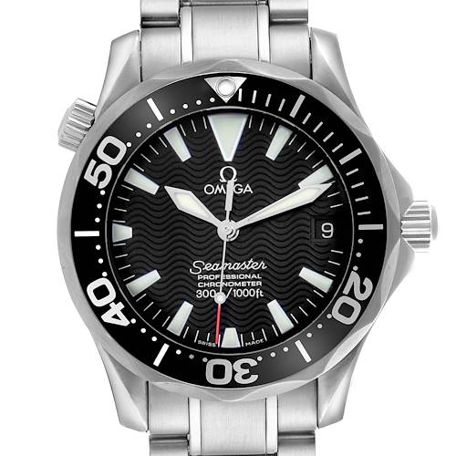 The Omega Seamaster 2252.50.00 Men's Stainless Steel Black Dial 2252.50.00 Men's Stainless Steel Black Dial watch is shown from a straight-on angle, featuring its face, bezel, crown, and part of the bracelet.