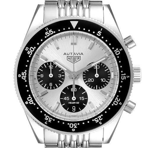 The image shows a front view of a Tag Heuer Autavia CBE2111.BA0687 Men's Stainless Steel Silver Dial CBE2111.BA0687 Men's Stainless Steel Silver Dial watch, highlighting its dial, bezel, and chronograph sub-dials.