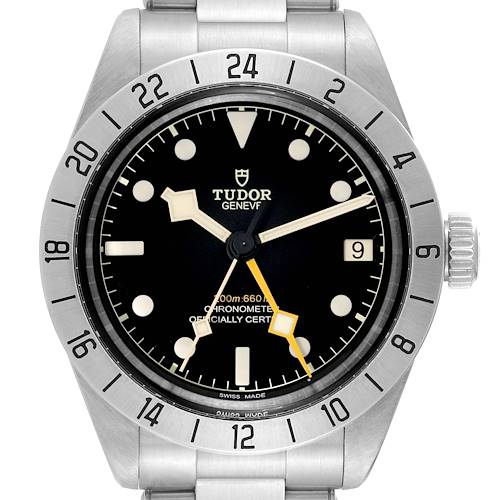 This is a front view of the Tudor Heritage Black Bay M79470-001 Men's Stainless Steel Black Dial M79470-001 Men's Stainless Steel Black Dial watch showing the dial, hands, indices, date window, case, bezel, and bracelet.