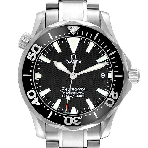 This image shows the front view of an Omega Seamaster 2262.50.00 Men's Stainless Steel Black Dial 2262.50.00 Men's Stainless Steel Black Dial watch, featuring its bezel, dial, hands, and stainless steel bracelet.