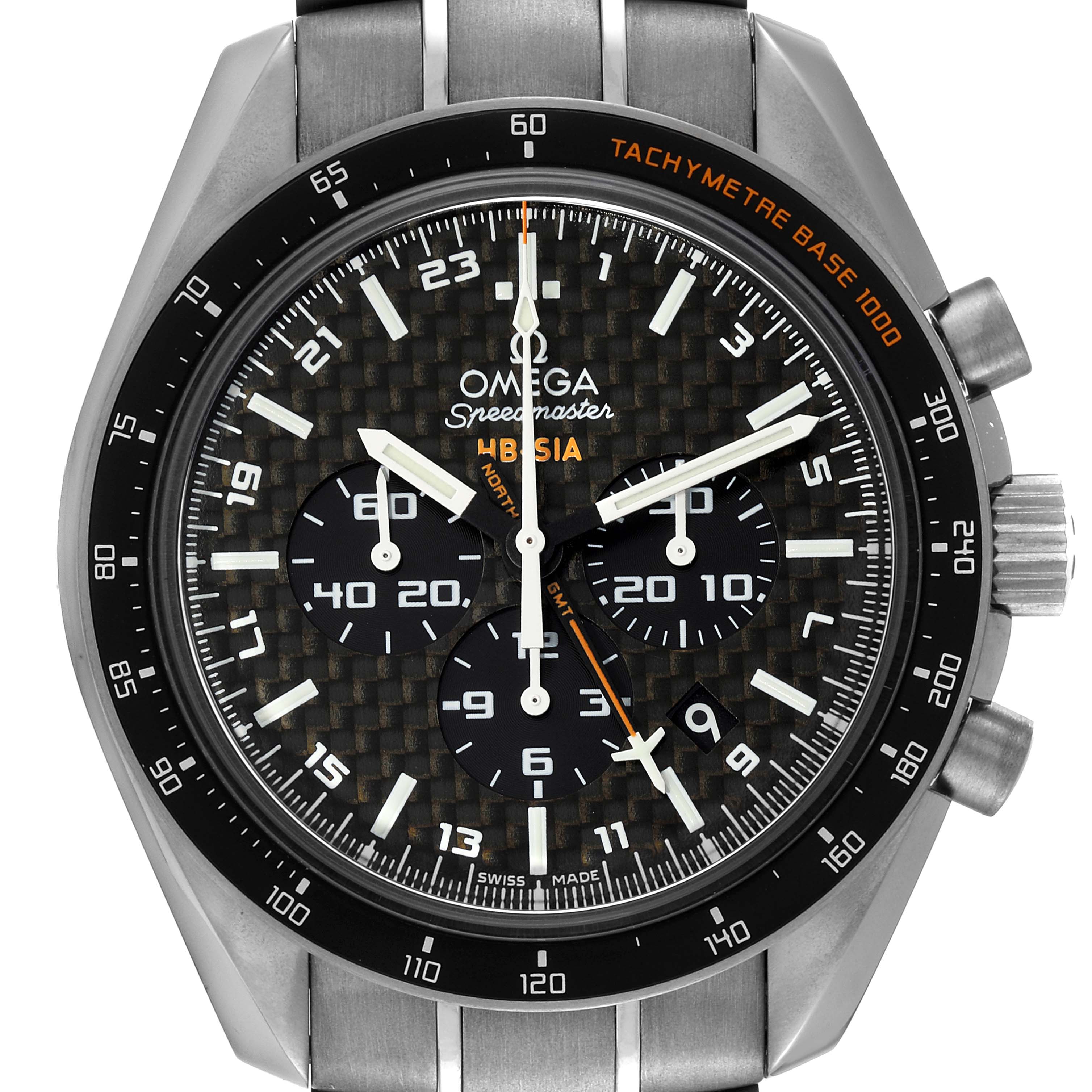 This image shows a front view of the Omega Speedmaster 321.90.44.52.01.001 Men's Titanium Black Dial 321.90.44.52.01.001 Men's Titanium Black Dial watch face, highlighting its tachymeter, chronographs, and bracelet.