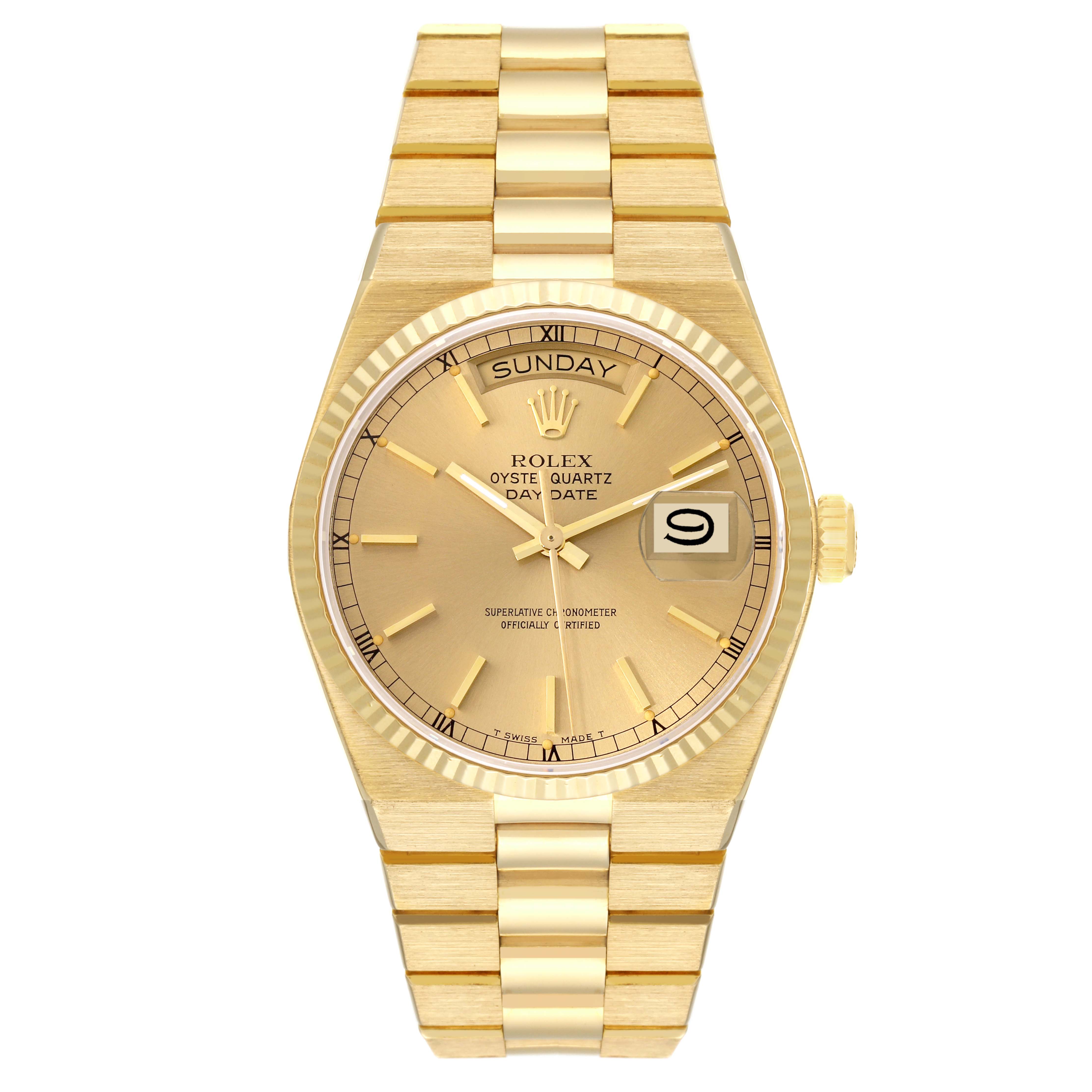 The image displays a front view of the Rolex Oysterquartz 19018 Men's Yellow Gold Champagne Dial 19018 Men's Yellow Gold Champagne Dial watch, showcasing its dial, bezel, bracelet, and crown.