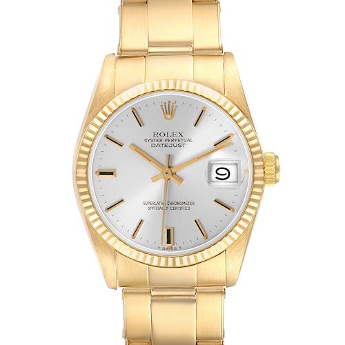 The image shows a front view of a Rolex Vintage Collection model 6827 men's watch, highlighting the dial, bezel, crown, and bracelet.