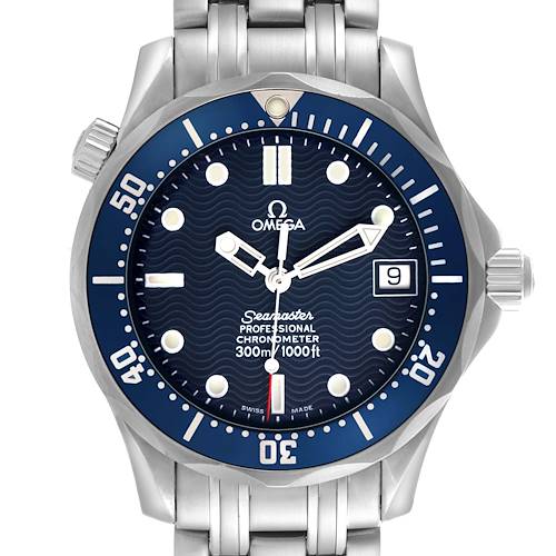 The image shows a front view of the Omega Seamaster model 2551.80.00 men's watch, highlighting the blue dial, bezel, and stainless steel bracelet.