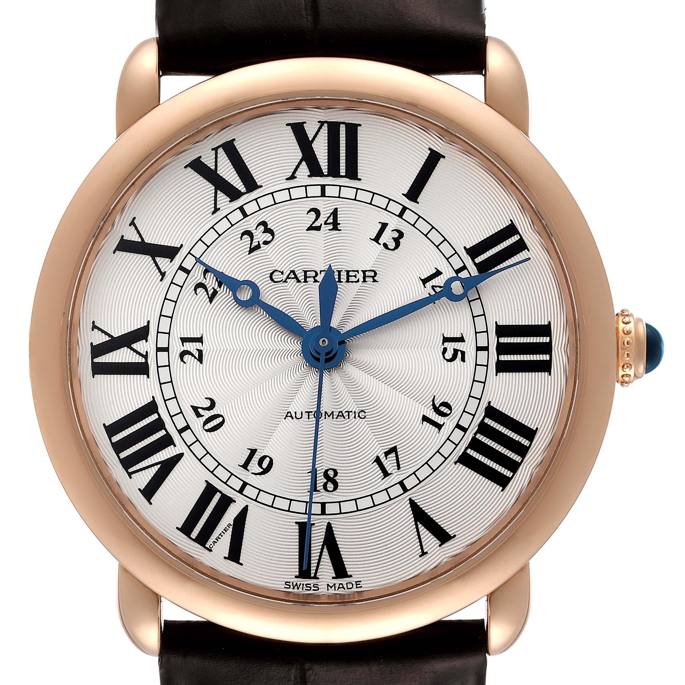 The close-up image shows the face of the Cartier Ronde WGRN0006 Men's Rose Gold Silver Dial WGRN0006 Men's Rose Gold Silver Dial watch.