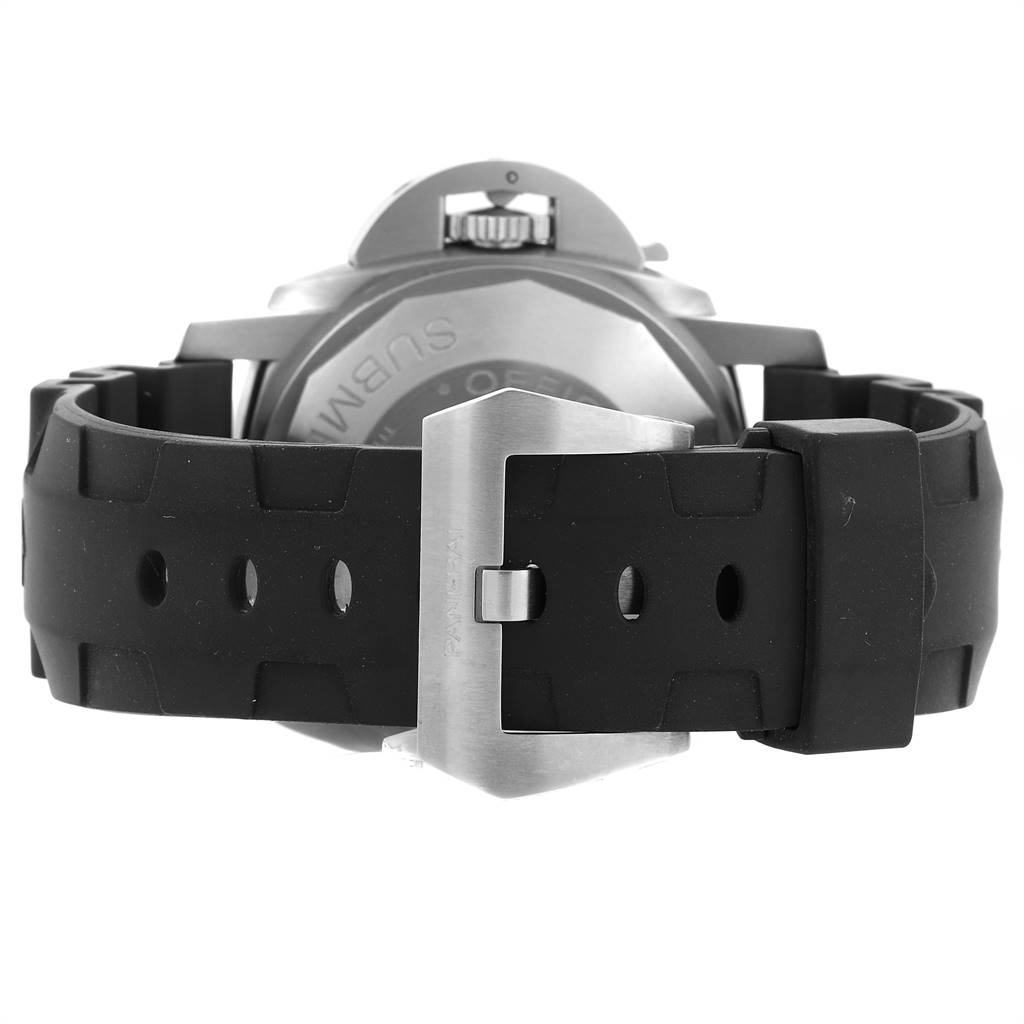 The image shows the rear view of a Panerai Submersible PAM00194 Men's Titanium Black Dial PAM00194 Men's Titanium Black Dial watch with its buckle and black rubber strap prominently displayed.